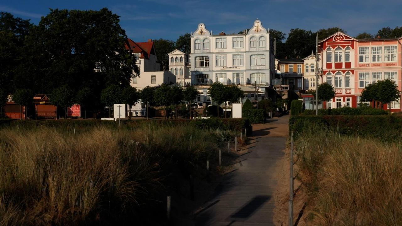 Hotel Germania 제바트헤링스도르프 외부 사진