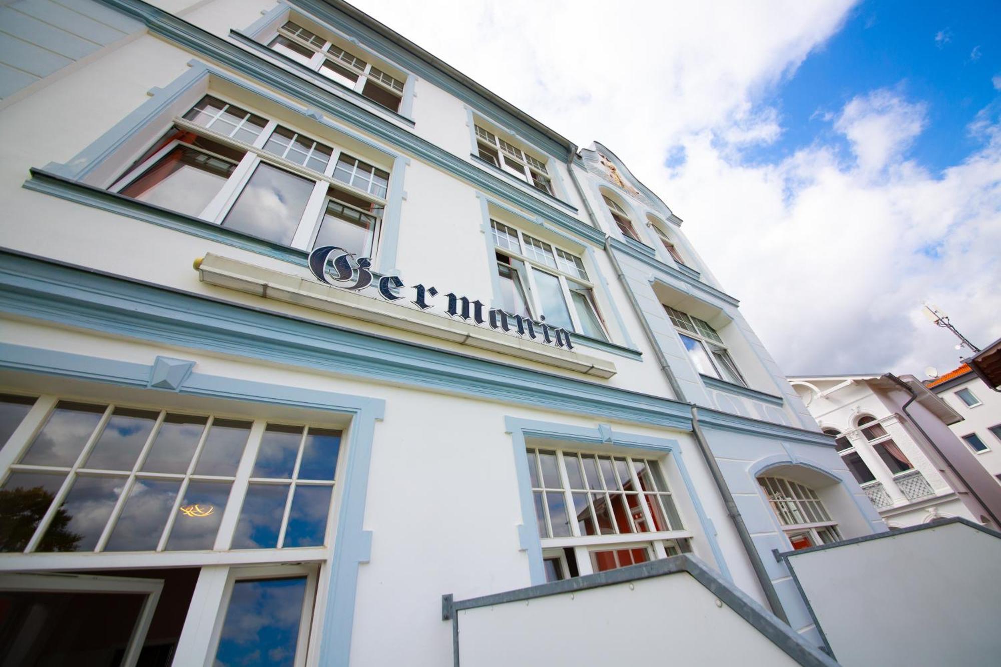 Hotel Germania 제바트헤링스도르프 외부 사진